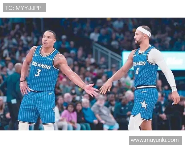 回顾12月20日马刺对阵魔术精彩比赛录像全程分析与亮点回放