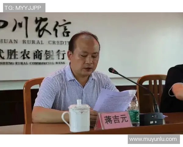 四川金强男篮奋勇争先全力冲击新赛季目标展现团队精神与拼搏精神